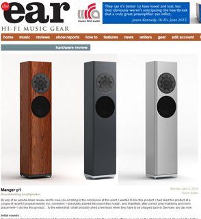 英國 The Ear 2016 年 MANGER p1 評測頁面，展示木皮、深灰與銀色三種外觀